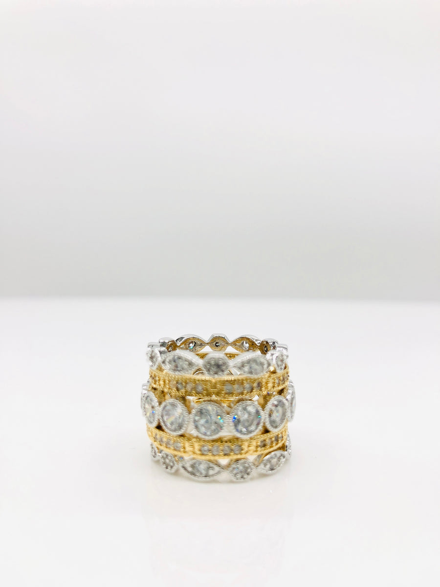 5 STACK GOLD AND SILVER MIXED RING SET